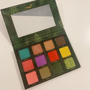 MENAGERIE COSMETICS - Feral Eyeshadow Palette